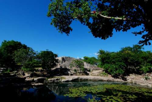 Cenote Great Yucatan