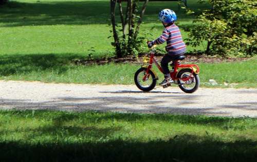 Child Wheel Drive Cyclists Cycle Path Bike