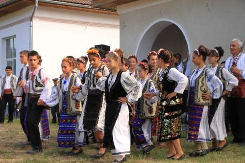 Children Dancing Ensemble Folk Gorj Izvorasul