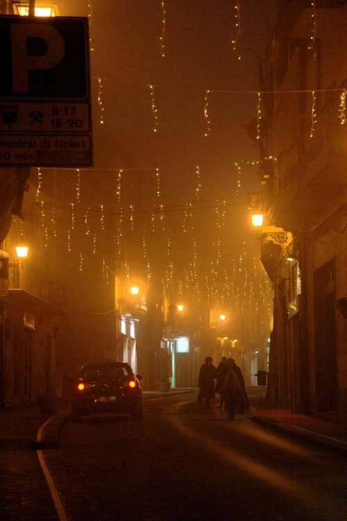 City Night Fog Gloomy Creepy People Run