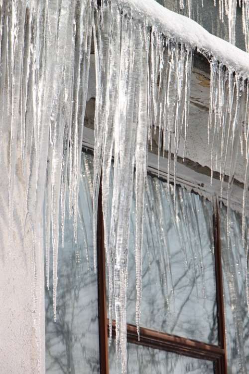 Cold Hanging Home House Icicles Roof Winter