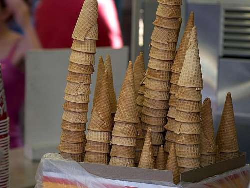 Cones Icecream Suger Cakes Desserts Drink Food