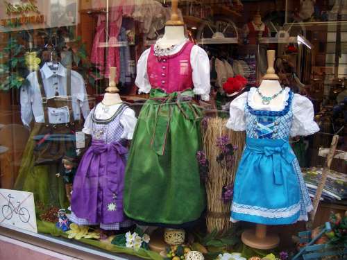 Costumes Dirndl Costume Tradition Colorful Window