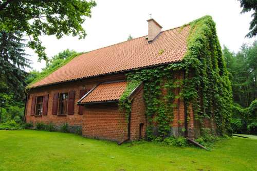 Cottage Leśniczówka House Poland