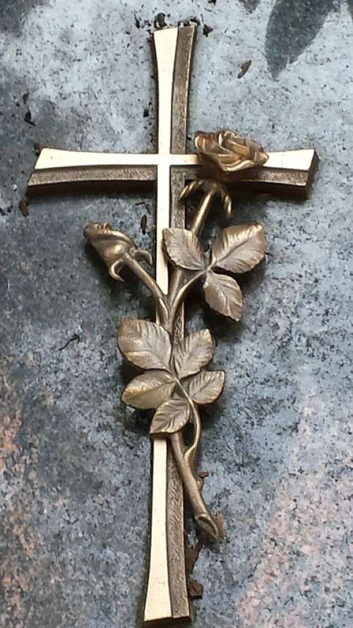 Cross Hope Cemetery Tombstone Sign Of The Cross