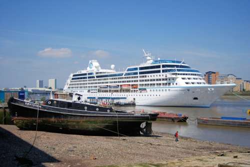 Cruise Liner Tourism Ocean River Thames Shipping