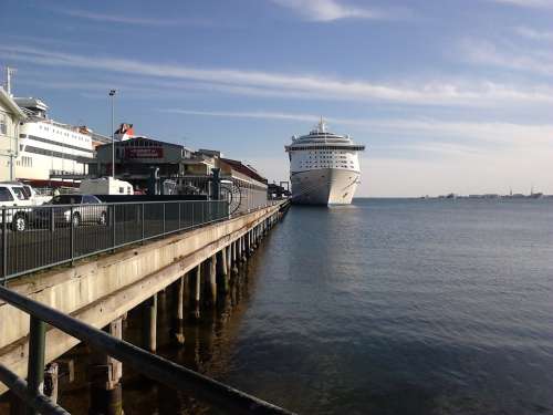 Cruise Bay Port Melbourne Pier Wharf Water Sea