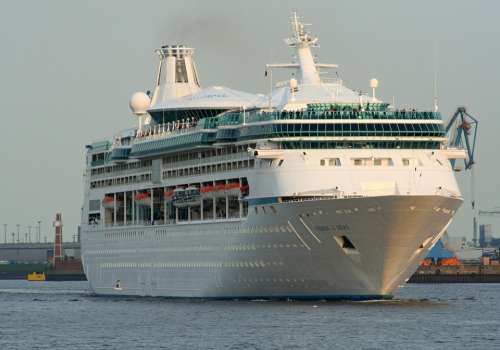 Cruise Ship Cruise Ship Twilight Traffic Maritime