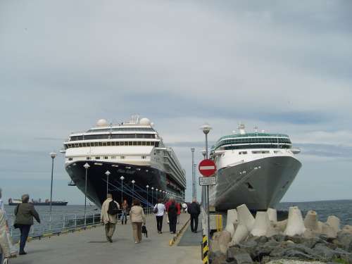 Cruise Ships Sea Holiday Cruise Ship Travel