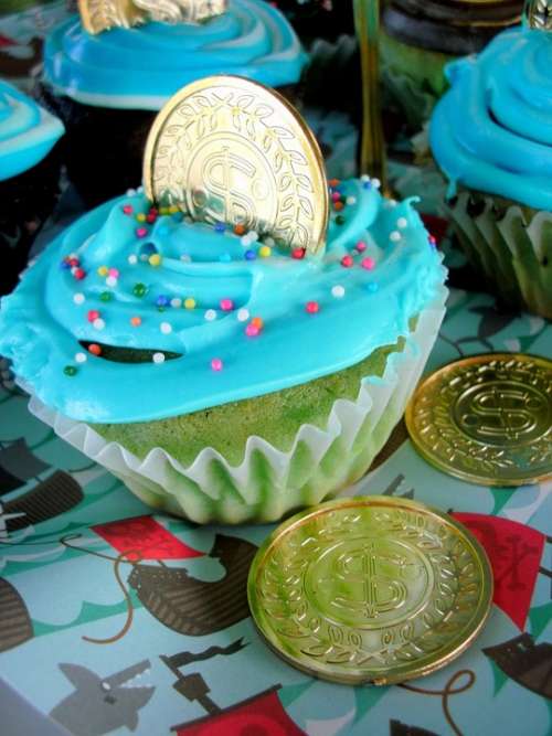 Cupcakes Food Sweet Icing Treat Birthday Coin