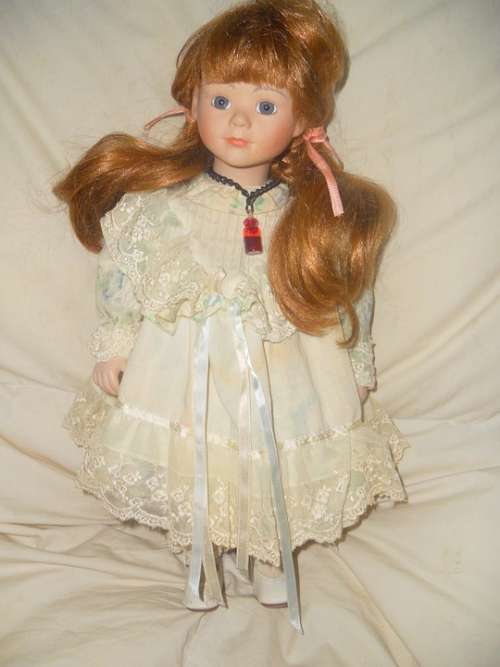 Doll Porcelain Girl Game Dark Goth Vintage Old