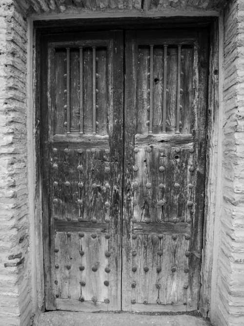 Door Wood Old Aldaba Historical Doors