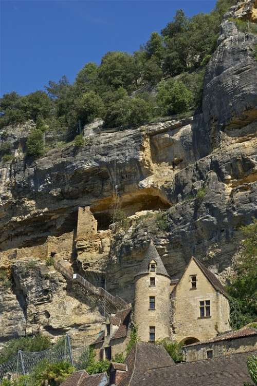 Dordogne Cave Dwellers Troglodytes Rock