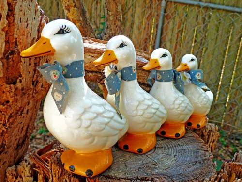 Ducks Ceramics Figures Cute Animal Birds White