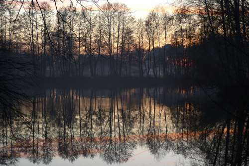 Dusk Twilight Lake Sunset Water Evening Mirroring