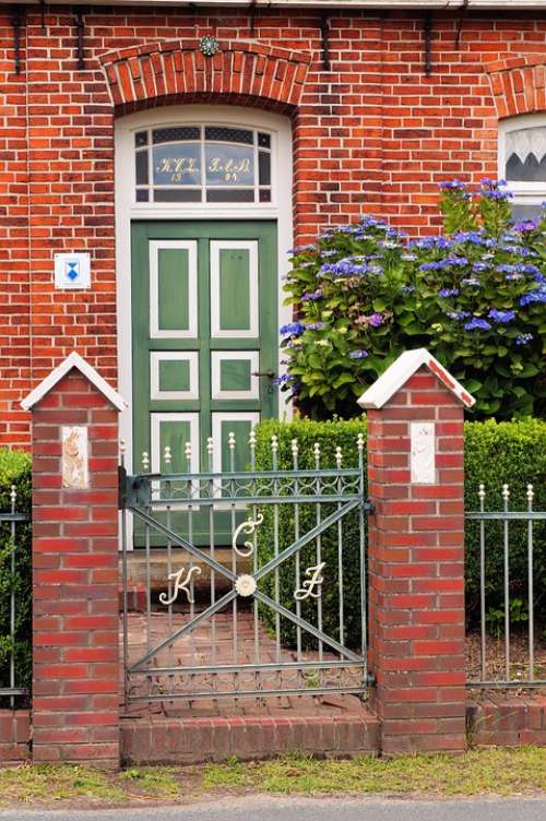 East Frisia House Old Door Input
