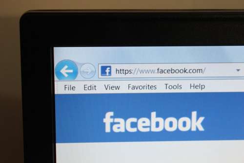 Facebook Monitor Web Internet Website Social Media