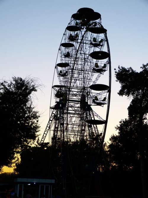Ferris Wheel Ride Carousel Old Evening Bukhara