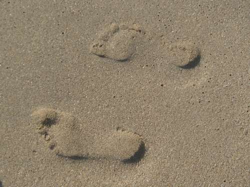 Fingerprint Steps Sand Trip
