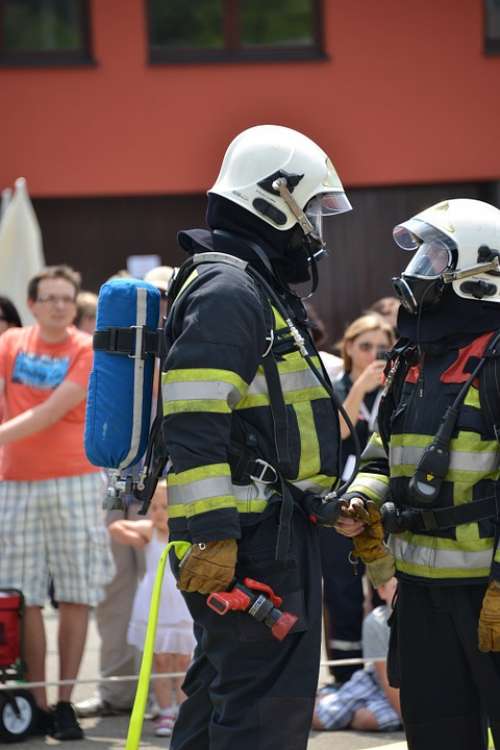 Fire Respiratory Protection Feuerloeschuebung