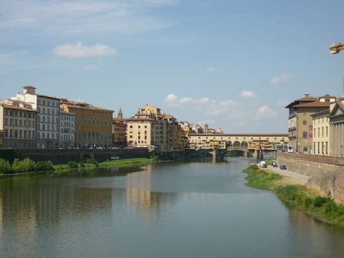 Florence Ponte Vecchio Arno Italy