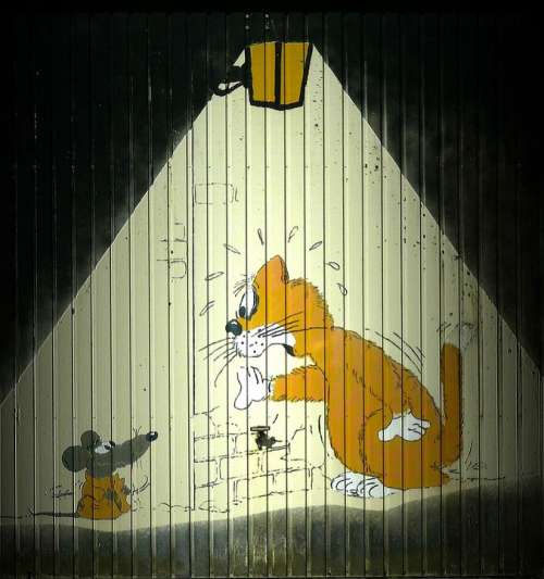 Garage Comic Cat Mouse Drawing Image
