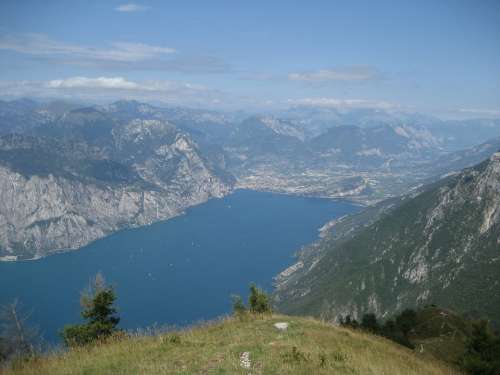 Garda Lago Di Garda Lake Pine Vacations Italy