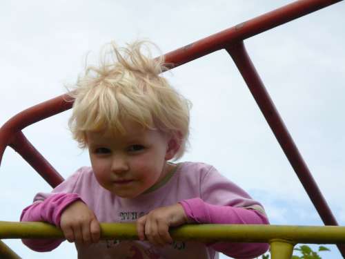 Girl Child Play Playground Blond Klettergerüst
