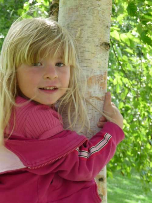 Girl Tree Hair Blond Play Nature Out Pink Smile