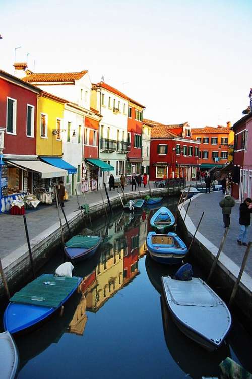 Gondolas Venice Houses Italy Lagoon Gondoliers