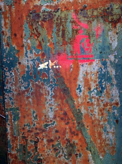 Graffiti Lüneburg Transience Rust Iron Door