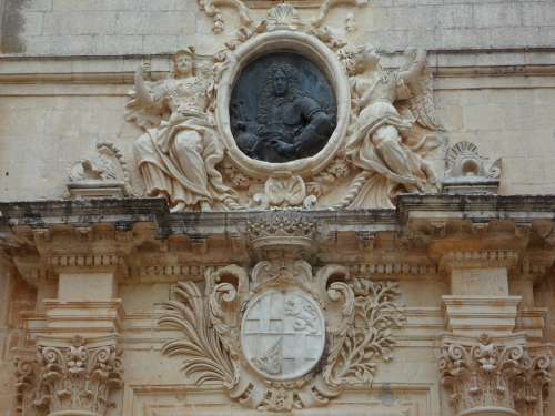 Grand Master Coat Of Arms Mdina Input Malta Portal