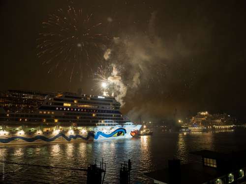 Hamburg Night Hafengeburtstag Cruise Ship Germany