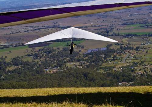 Hang-Gliders Gliders Flying Mountain Top High