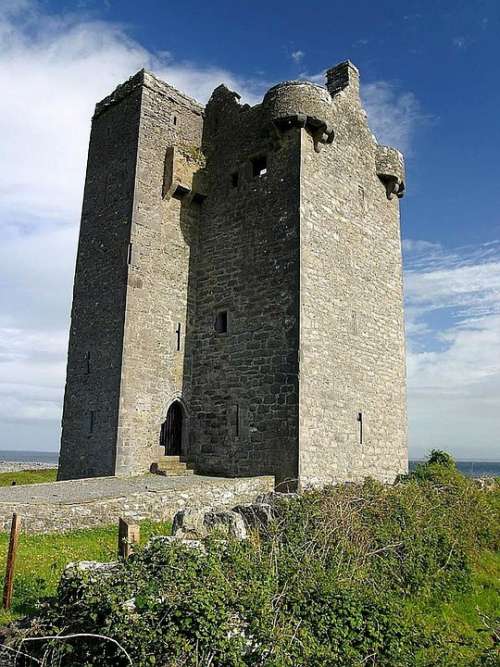 Hill Castle Gleninagh Castles Architecture