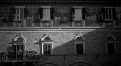 Historic Center Italy Balcony City View Houses Spa