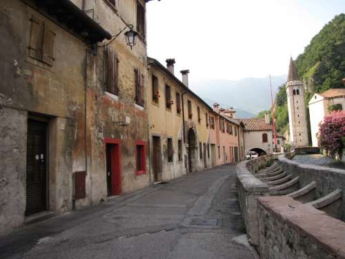 Houses Via Alley Glimpse Architecture Road