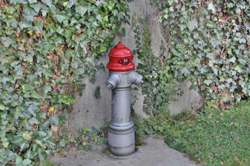 Hydrant Red Metal Water Fire Fire Extinguishing