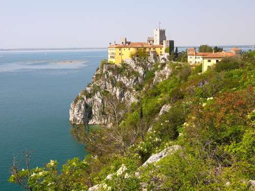 Italy Duino Rilkeweg Castle