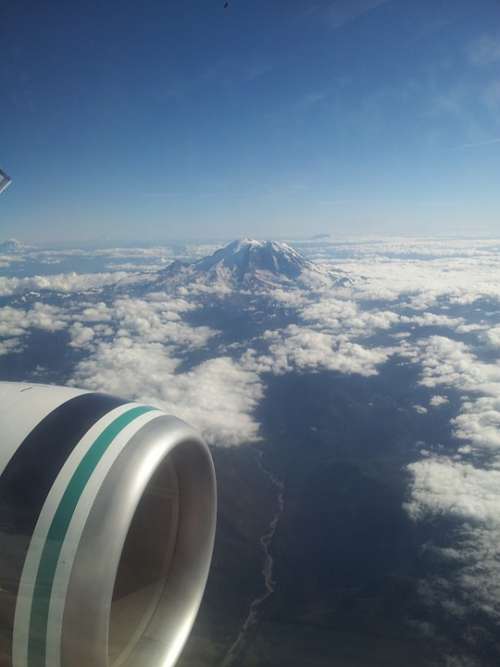 Jet Engine Mount St Helens Oregon Cloudy Sky Flight