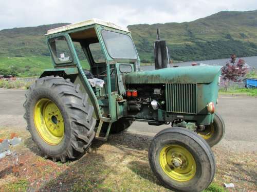John Deere Old Tractor Farm Machinery