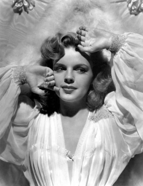 Judy Garland Actress Vintage Movies Motion Pictures