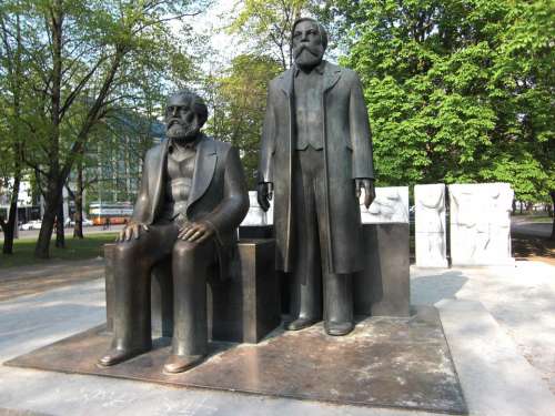 Karl Marx Friedrich Engels Monument