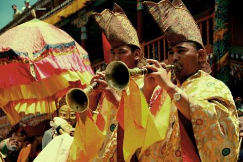 Ladakh India Tibet Trumpet Tradition People