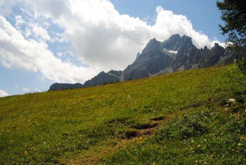 Landscape Mountains Prato Vista Sky