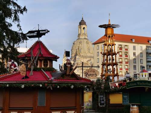 Large Christmas Pyramid Dresdner Striezelmarkt 2012