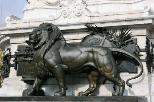 Lion Statue Monument Republic Paris