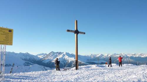 Lizium Axamer Mountains Skiing