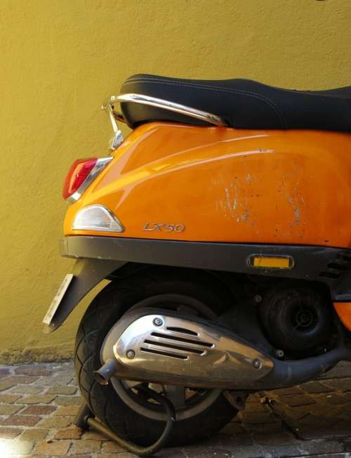 Lx50 Vespa Orange Roller Exhaust Scratches Retro