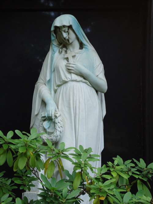 Madonna Cemetery Tombstone Grieve Figure Memorial